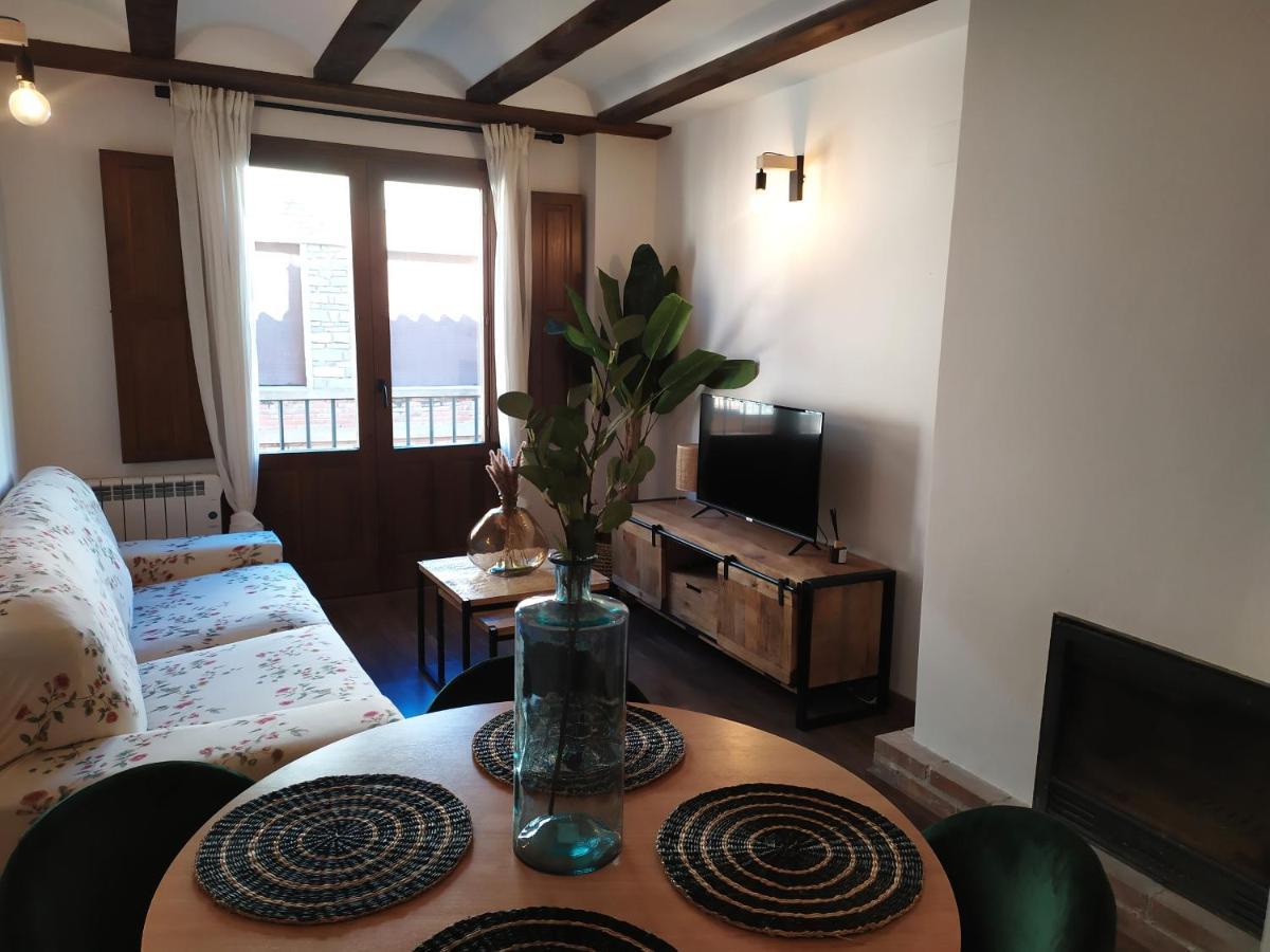 Apartamentos Casa Meme Мора-де-Рубьелос Экстерьер фото