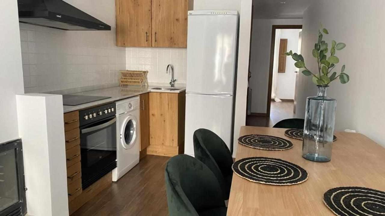 Apartamentos Casa Meme Мора-де-Рубьелос Экстерьер фото