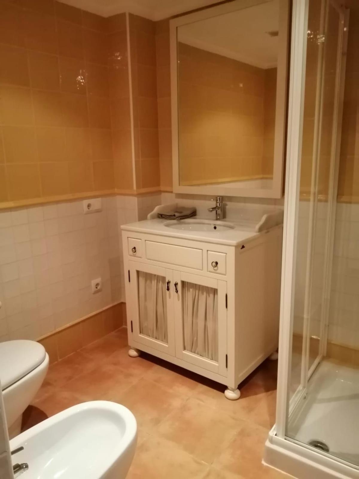 Apartamentos Casa Meme Мора-де-Рубьелос Экстерьер фото